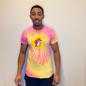 BUC-EE’S T-SHIRT